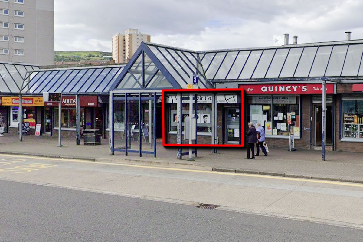 NEW ENTRY ALERT 15 West Stewart Street, Greenock GUIDE PRICE £