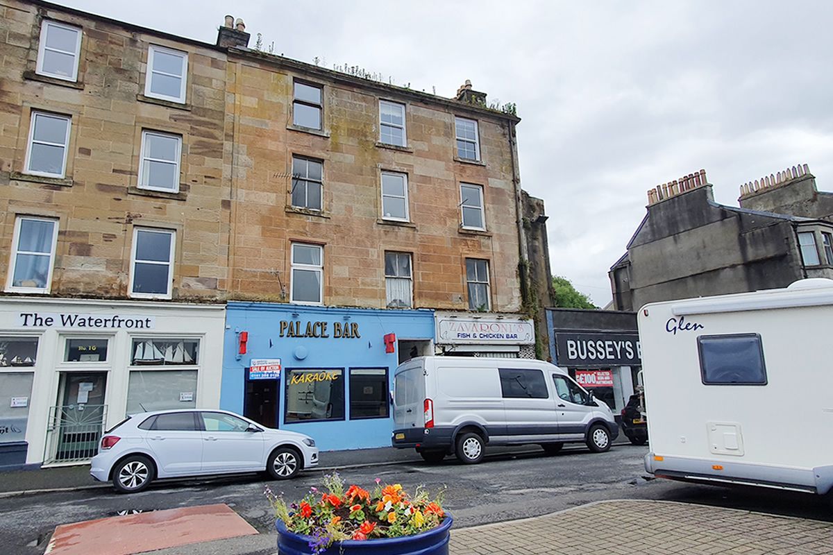 2 Bedroom Flat