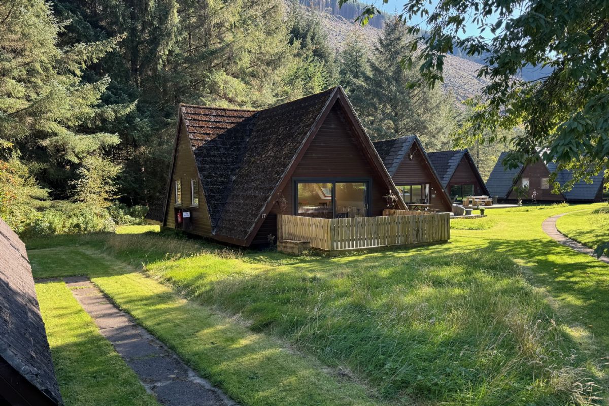 Lodge 17, Great Glen Water Park, Spean Bridge, Scottish Highlands, PH34 4EA