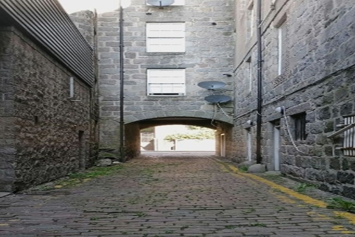 7 Theatre Lane, Flat B, Aberdeen, AB11 5AW