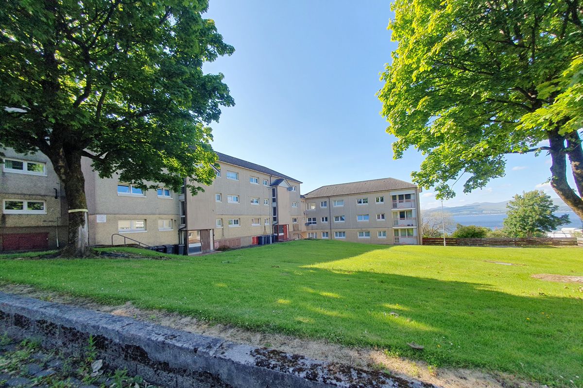 1 Bedroom Flat
