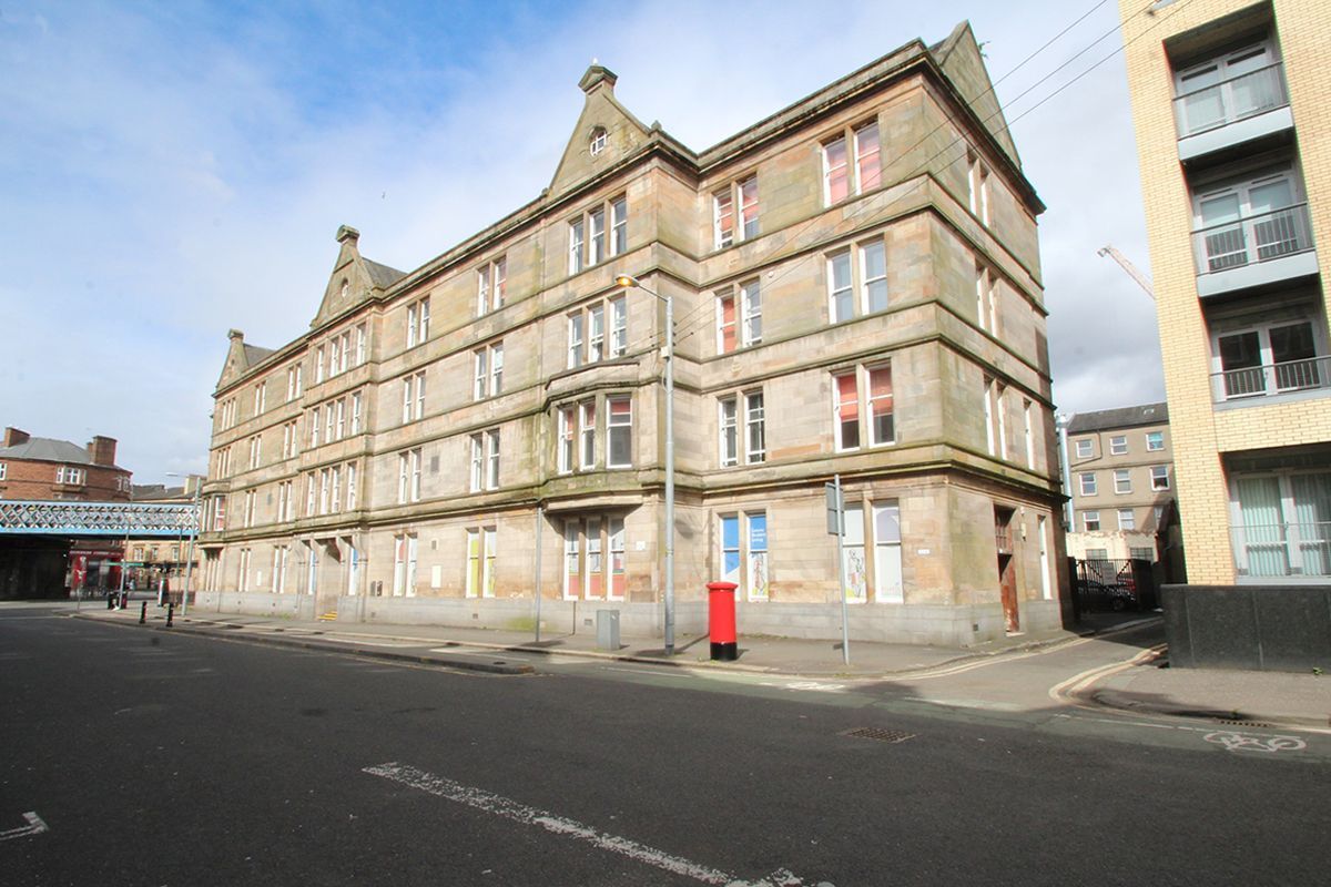 1 Bedroom Flat