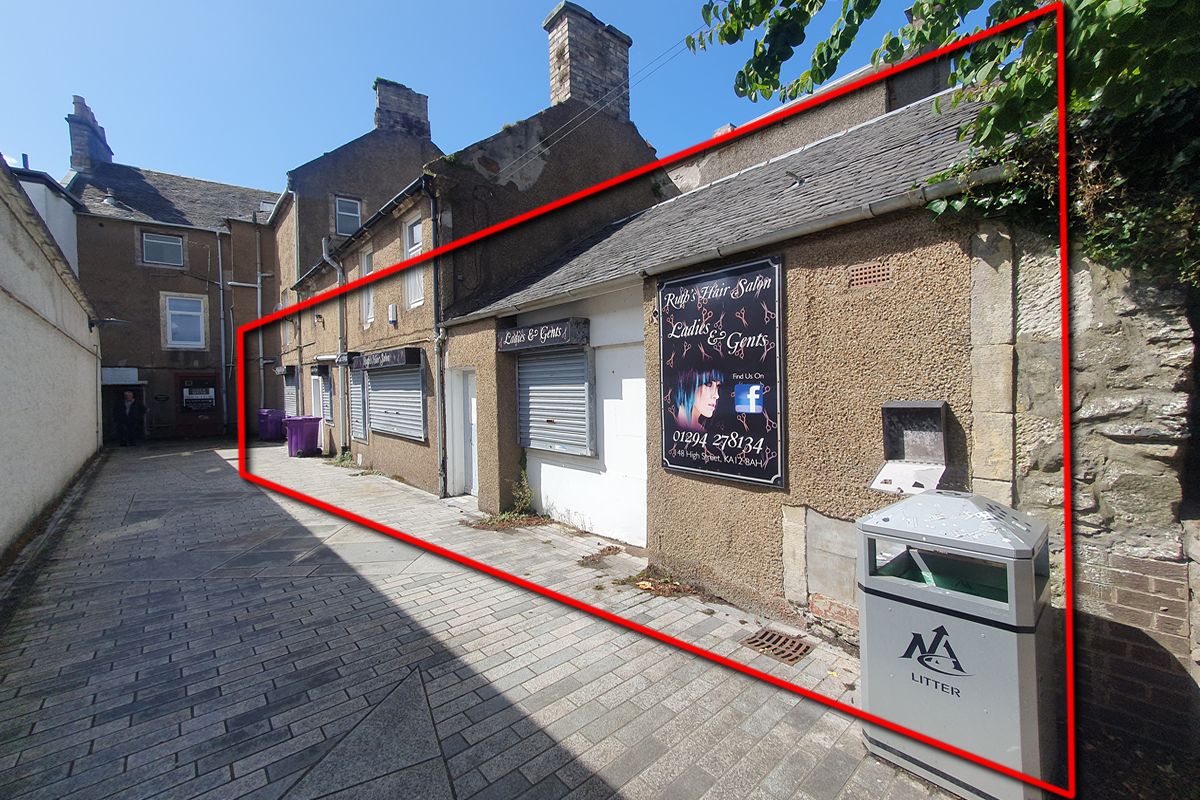 Vacant Commercial Lot 25