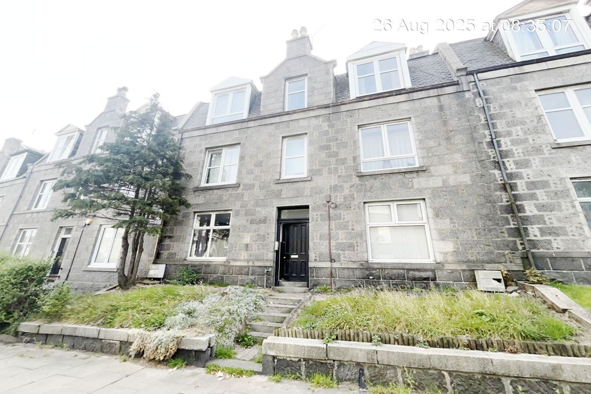 1 Bedroom Flat