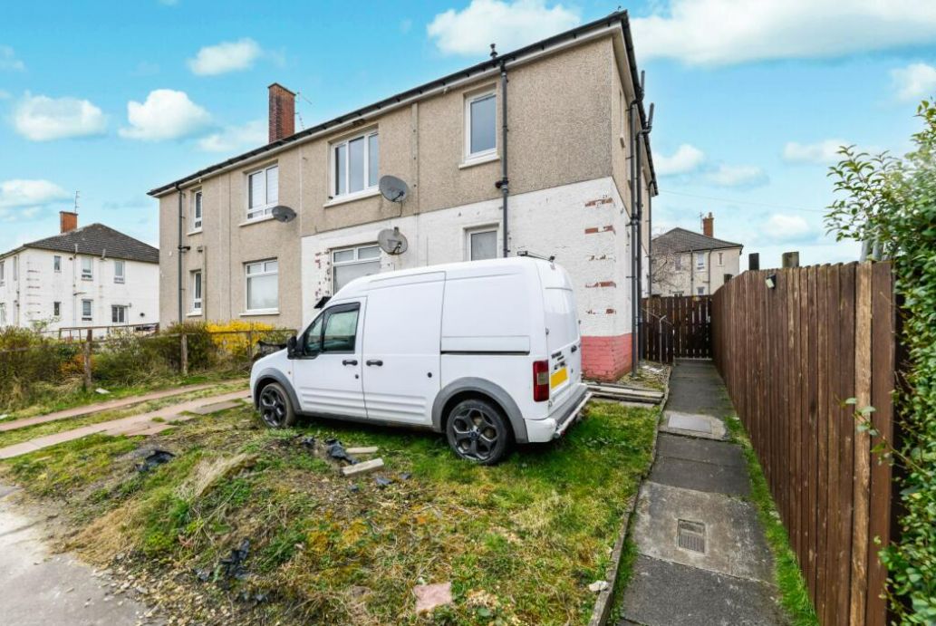 2 Bedroom Flat