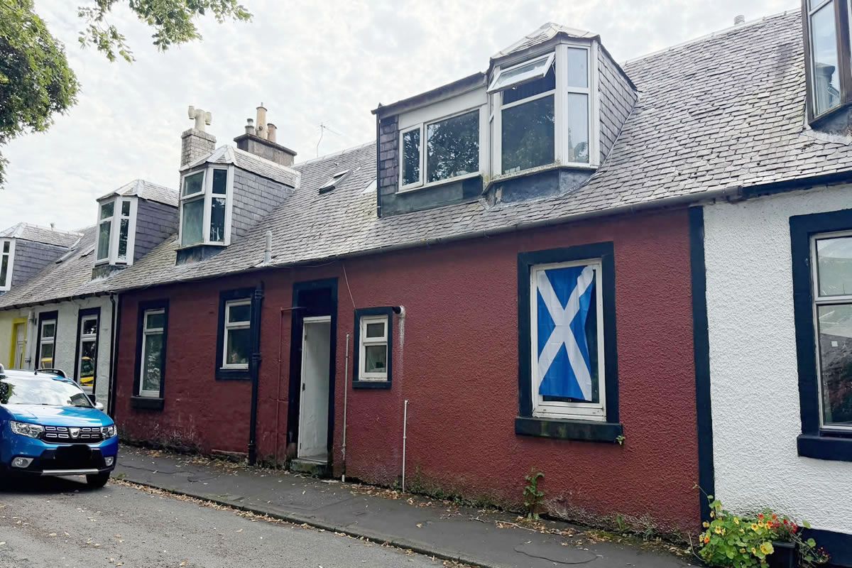 2 Bedroom Flat