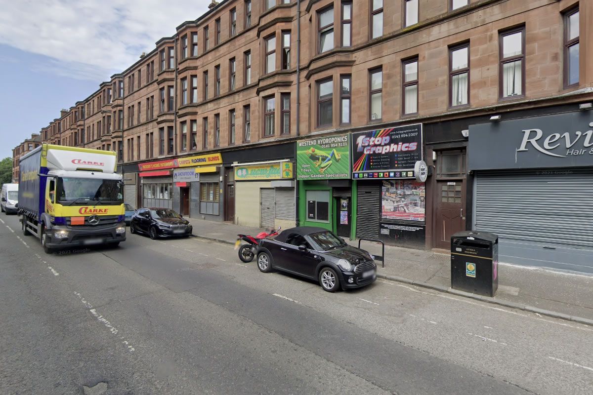 Auction Details 2356 Dumbarton Road, West End Glasgow GUIDE PRICE £