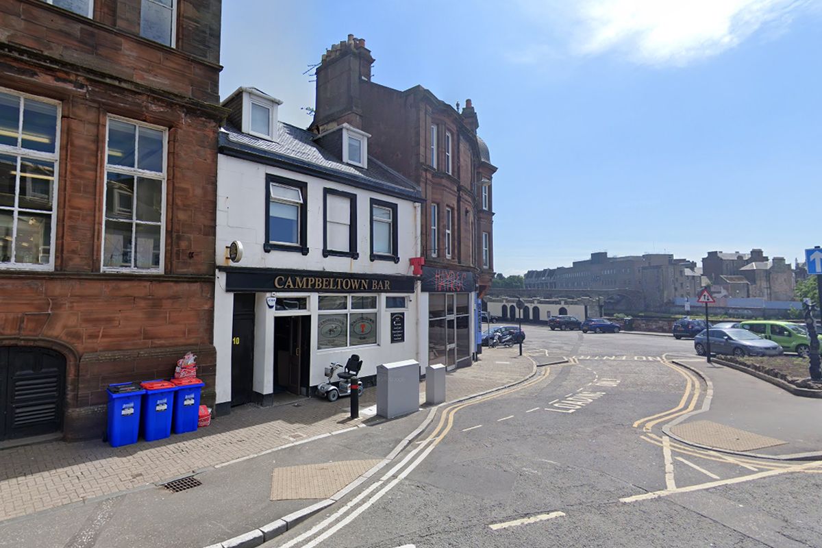 Campbeltown Bar and Tenanted Flat, Ayr Town Centre PRIME INVESTMENT