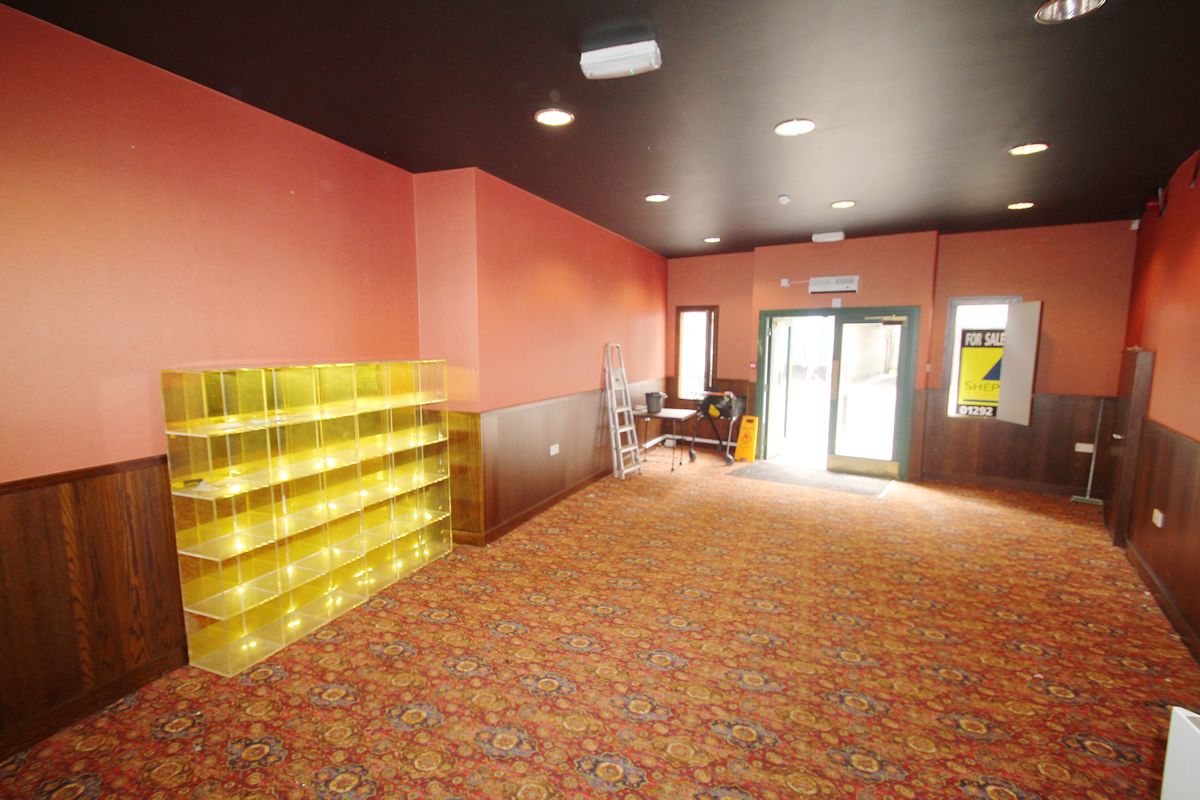 Auction Details 242 High Street, Ayr GUIDE PRICE £125,000