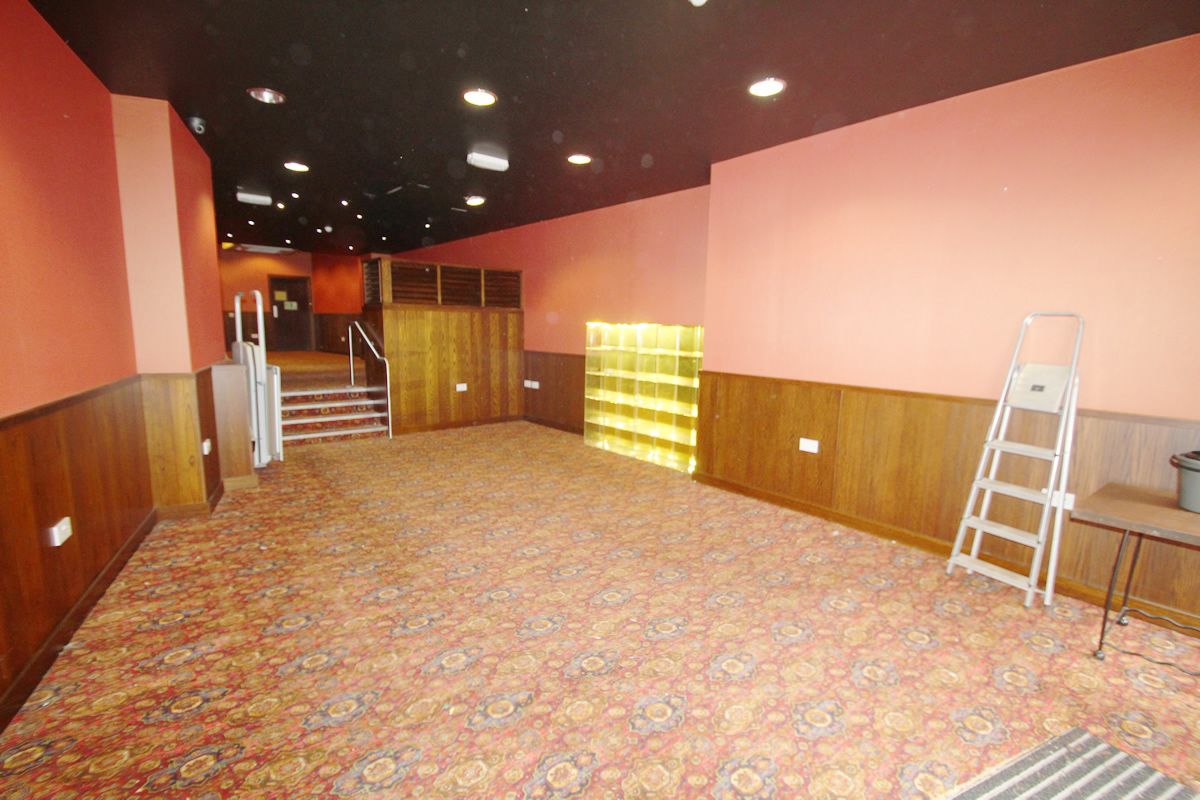 Auction Details 242 High Street, Ayr GUIDE PRICE £125,000