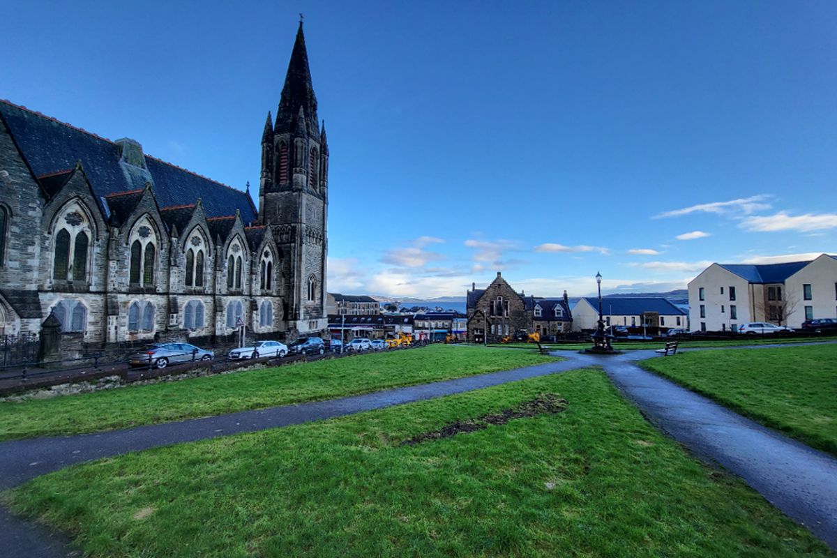 Auction Details 5 Hillfoot Street, Dunoon GUIDE PRICE £32,000