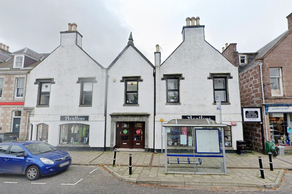 Auction Details 3234 High Street, Full Building Portfolio Sale