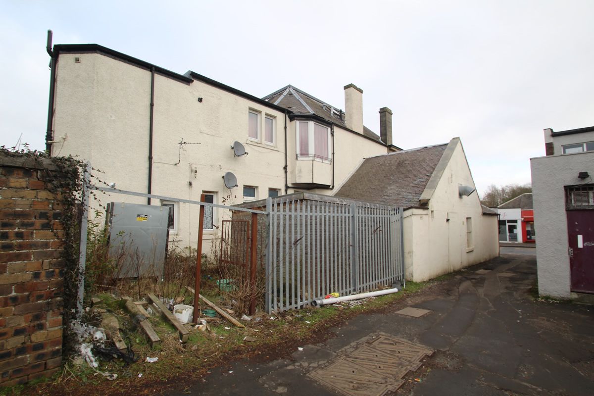 Auction Details 250 High Street, Cowdenbeath GUIDE PRICE £120,000