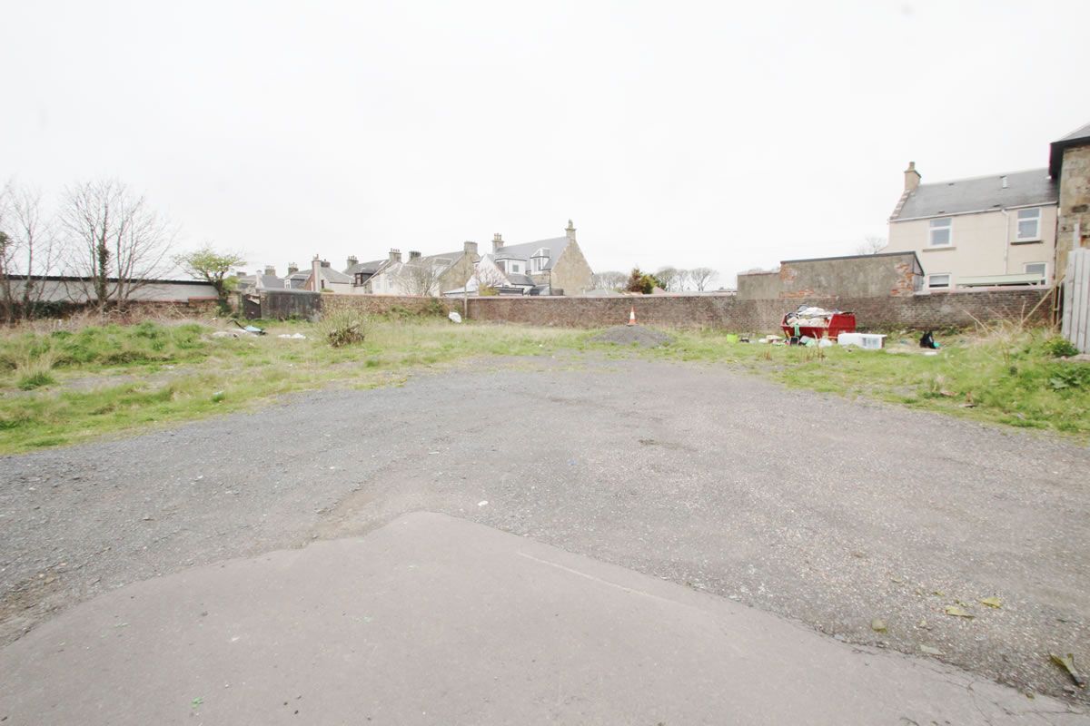 Auction Details 57 South Beach Road, Ardrossan GUIDE PRICE £80,000