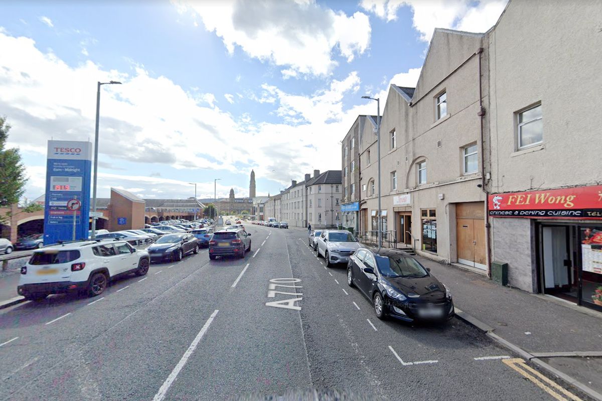 NEW ENTRY ALERT 2123 West Blackhall Street, Greenock GUIDE PRICE £