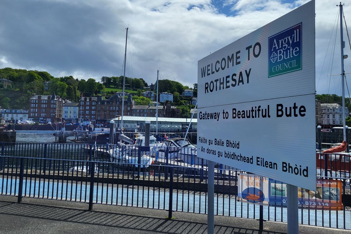 Auction Details 28 Street, Flat 32, Rothesay, Isle of Bute