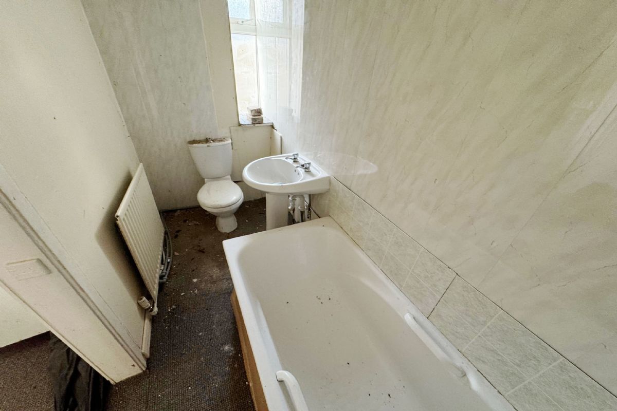 Auction Details 51 West Princes Street, Flat 7, Helensburgh, Argyll