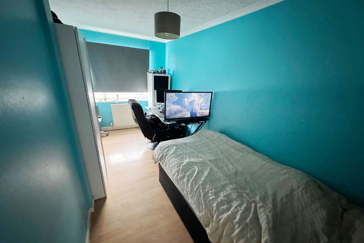 Auction Details 8 Duke Street, Larkhall GUIDE PRICE £114,000