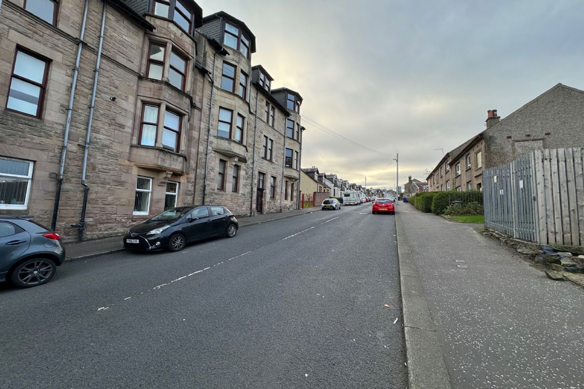 Auction Details 3 Bawhirley Road, Flat 22, Greenock GUIDE PRICE £