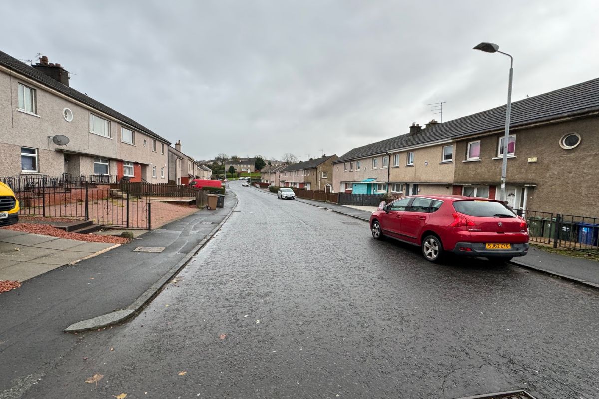 Auction Details 4 St Ninians Road, Hunterhill, Paisley GUIDE PRICE