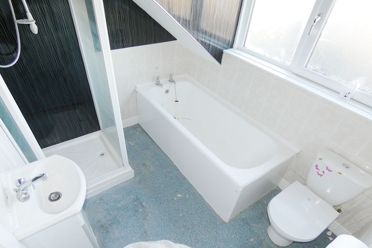 Auction Details 14 Gordon Street, Boddam, Peterhead GUIDE PRICE £68,000