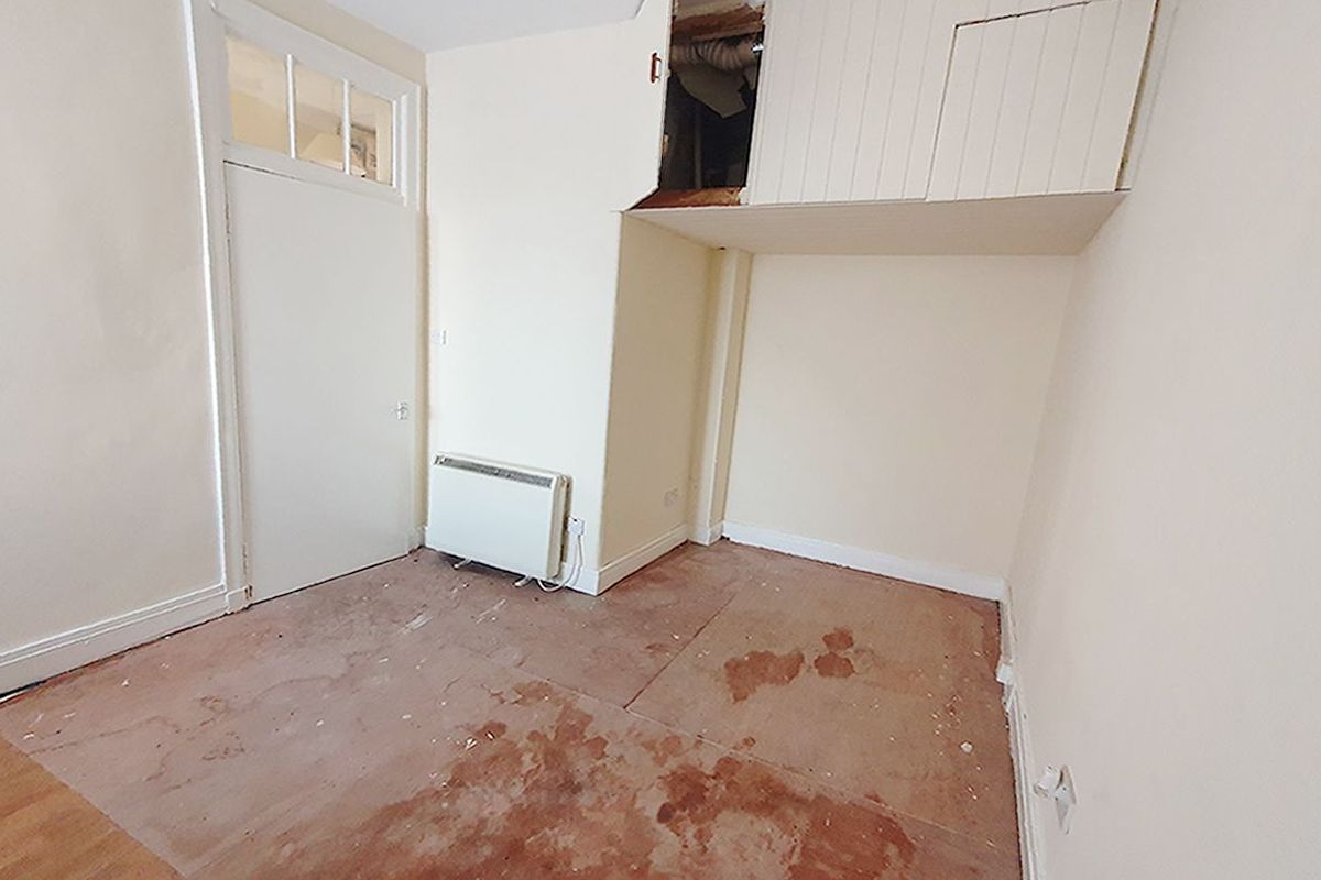 Auction Details 206 Newlands Road, Flat 12, Cathcart, Glasgow