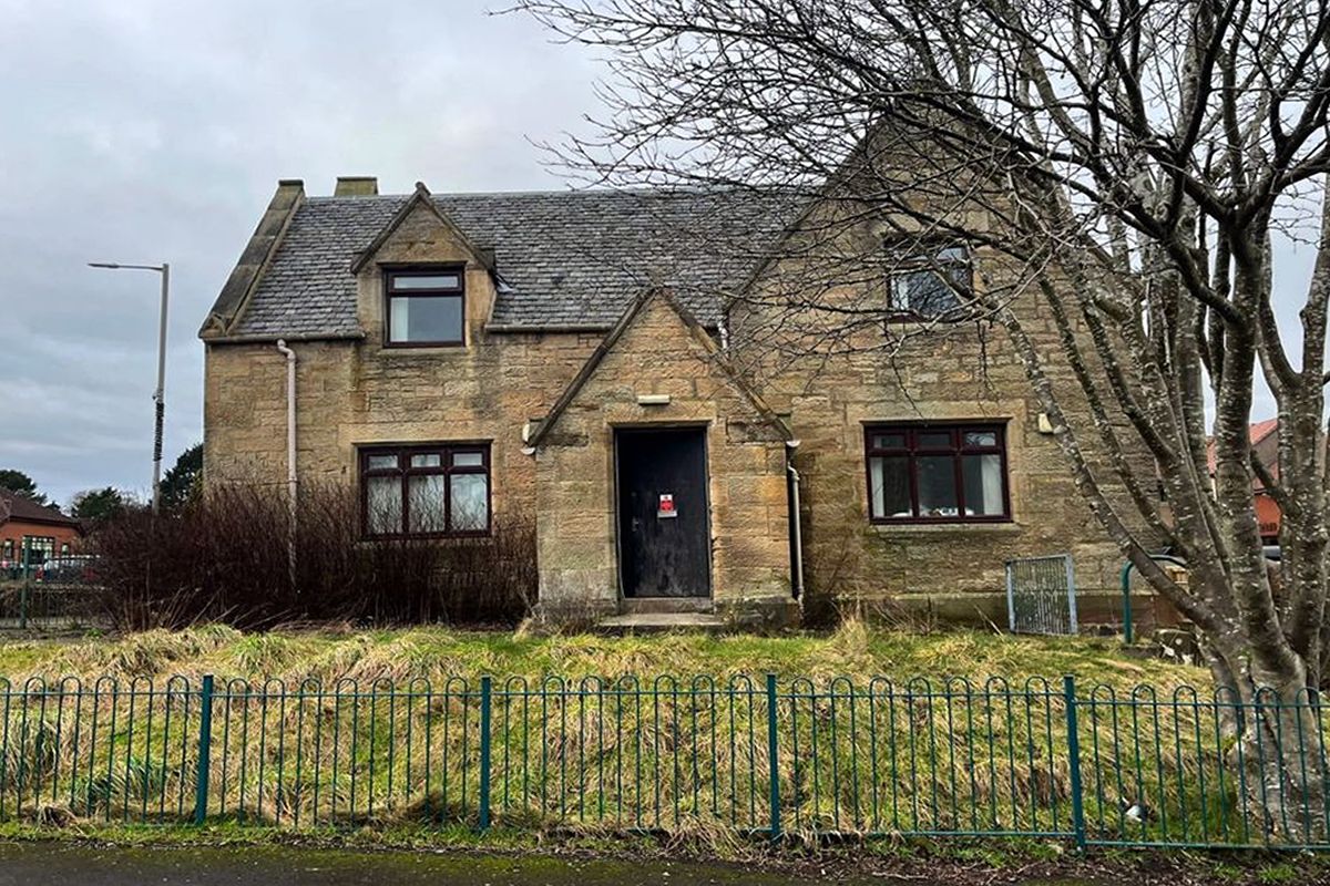 Auction Details Polmont Community Hall, Falkirk GUIDE PRICE £230,000