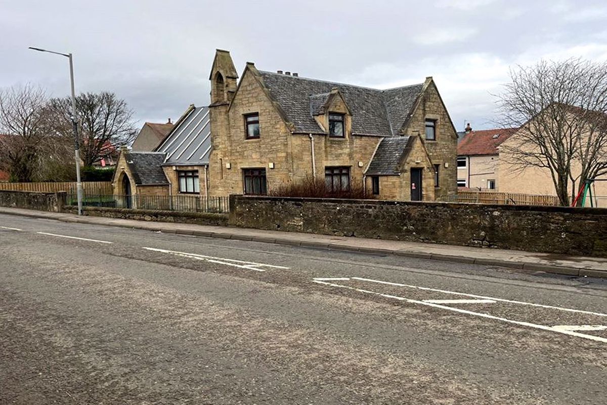 Auction Details Polmont Community Hall, Falkirk GUIDE PRICE £230,000