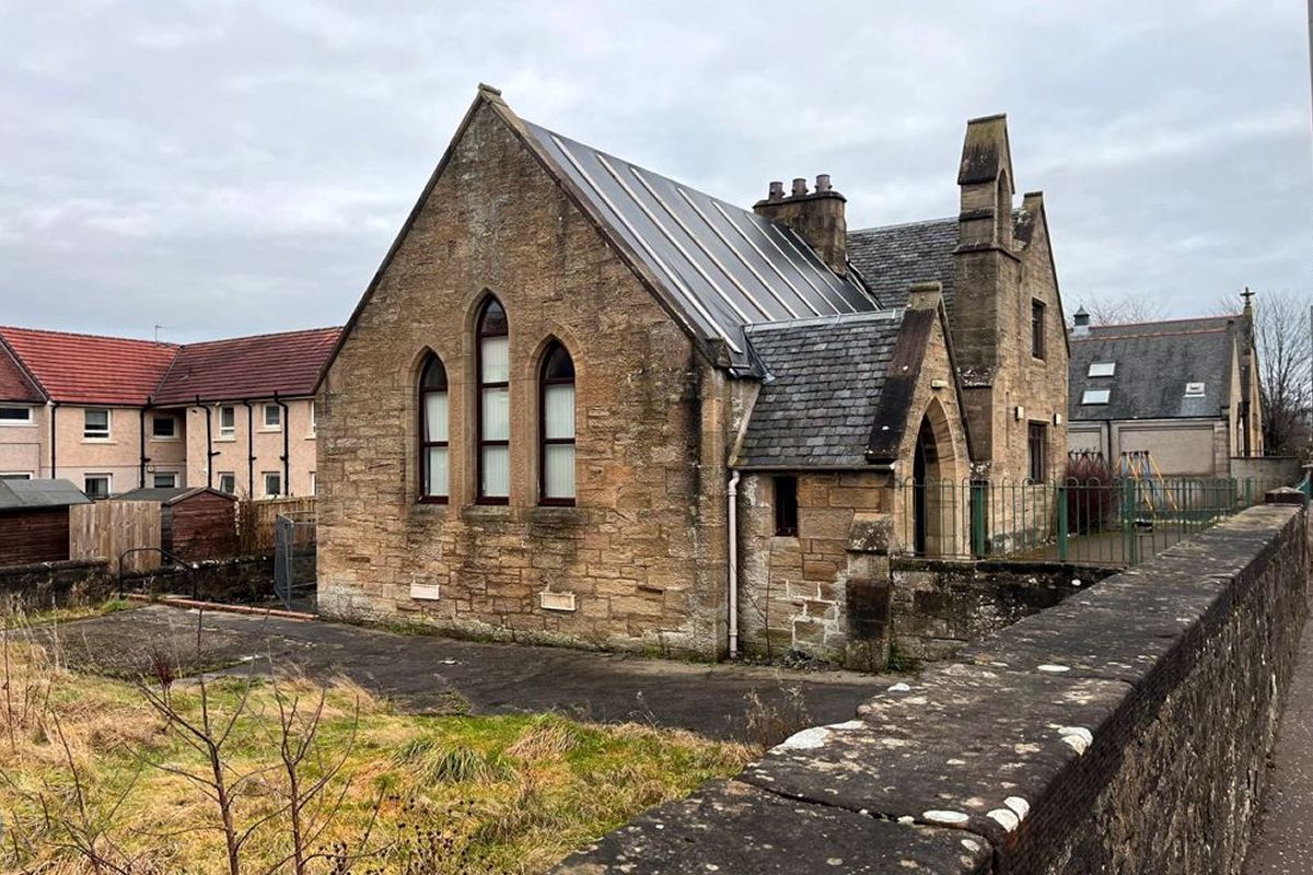 Auction Details Polmont Community Hall, Falkirk GUIDE PRICE £230,000