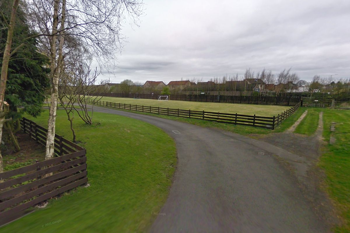 Auction Details Site with Lapsed Planning 6 Houses, Thornton, Fife