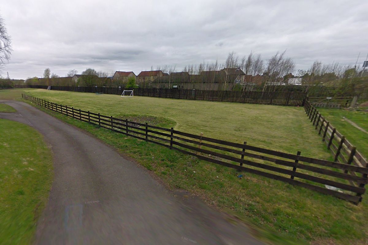 Auction Details Site with Lapsed Planning 6 Houses, Thornton, Fife