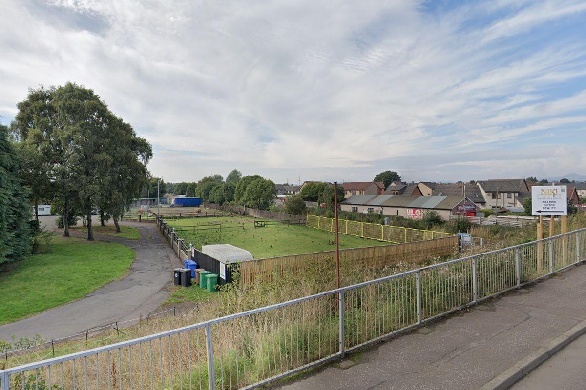 Auction Details Site with Lapsed Planning 6 Houses, Thornton, Fife