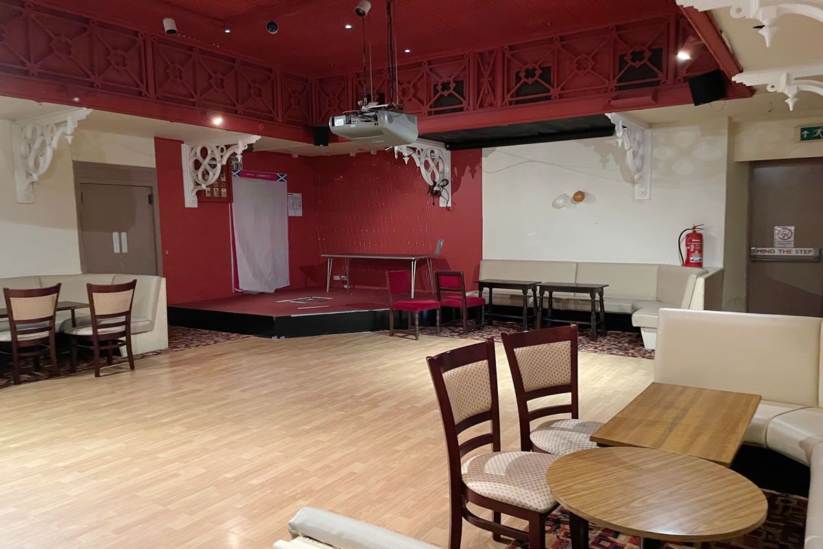 Auction Details 1 Church Street, Alloa GUIDE PRICE £160,000