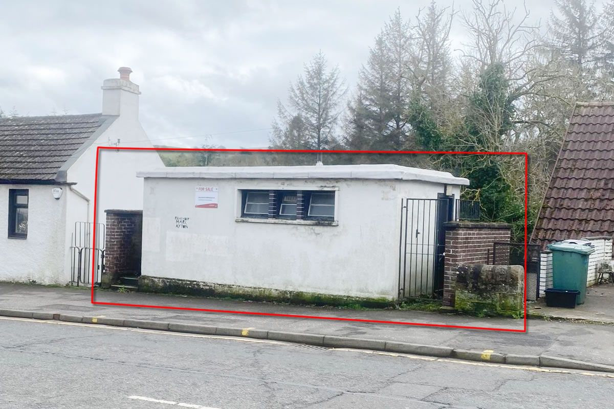 Auction Details 211 Lanark Road West, Currie, Edinburgh GUIDE PRICE