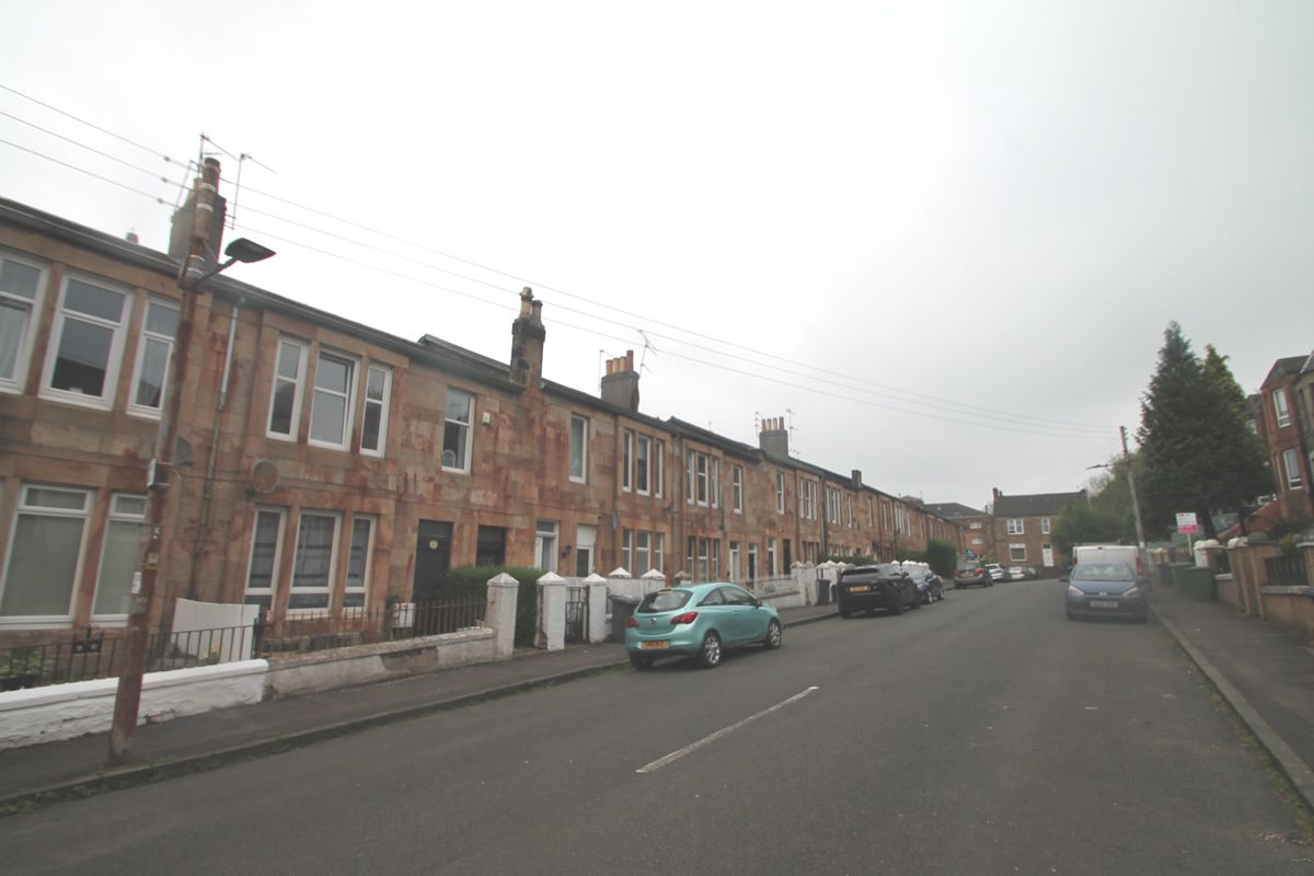 Auction Details 15 Hillfoot Avenue, Rutherglen Glasgow GUIDE PRICE