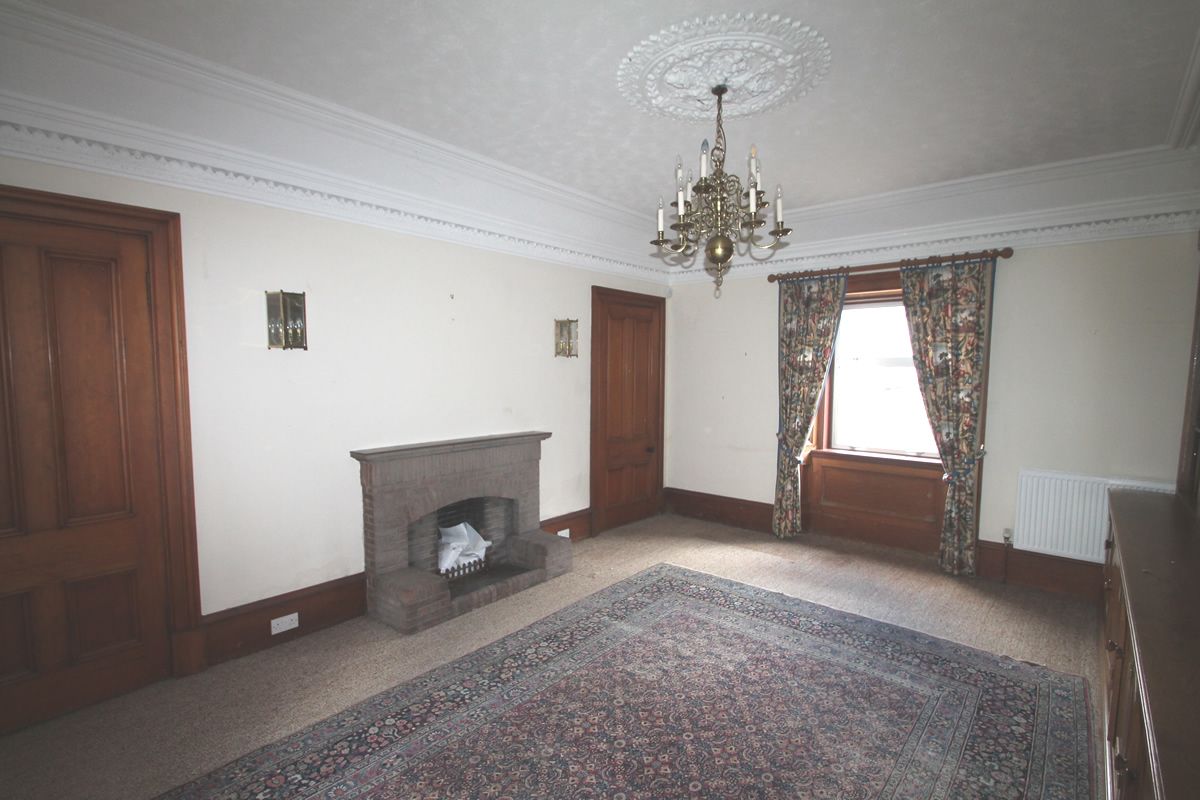 Auction Details Balgreen Lodge, Hollybush, Ayr GUIDE PRICE £377,000