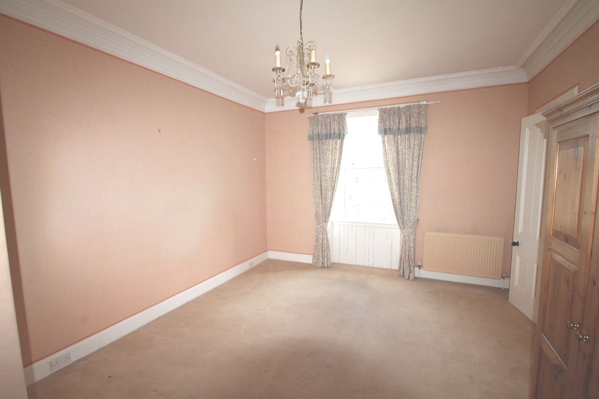 Auction Details Balgreen Lodge, Hollybush, Ayr GUIDE PRICE £340,000