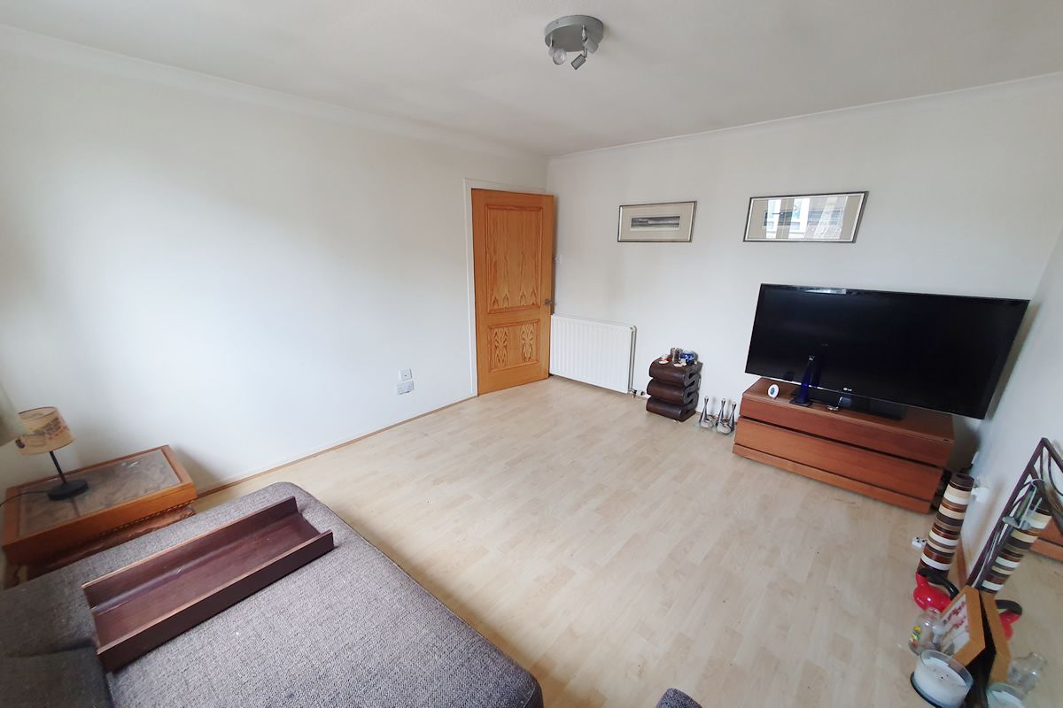 Auction Details 9c Prospect Terrace, Aberdeen GUIDE PRICE £37,000