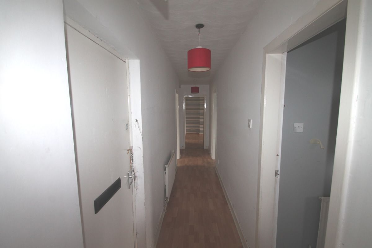 Auction Details 63 Dalriada Crescent, Motherwell GUIDE