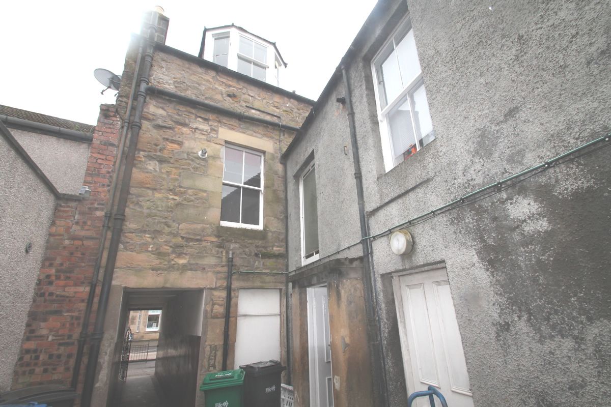 Auction Details 55 Bonnygate, Flat 2, Cupar GUIDE PRICE £62,000