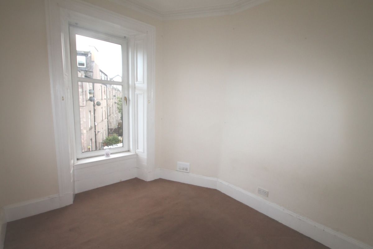 10 Murdieston Street, Flat 1-2, Greenock, PA15 4DU