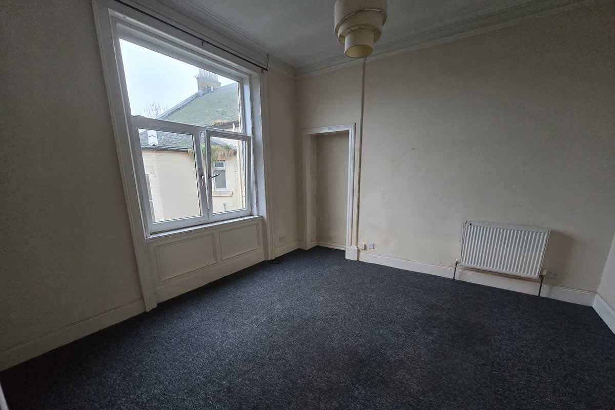 1 Bedroom   Flat
