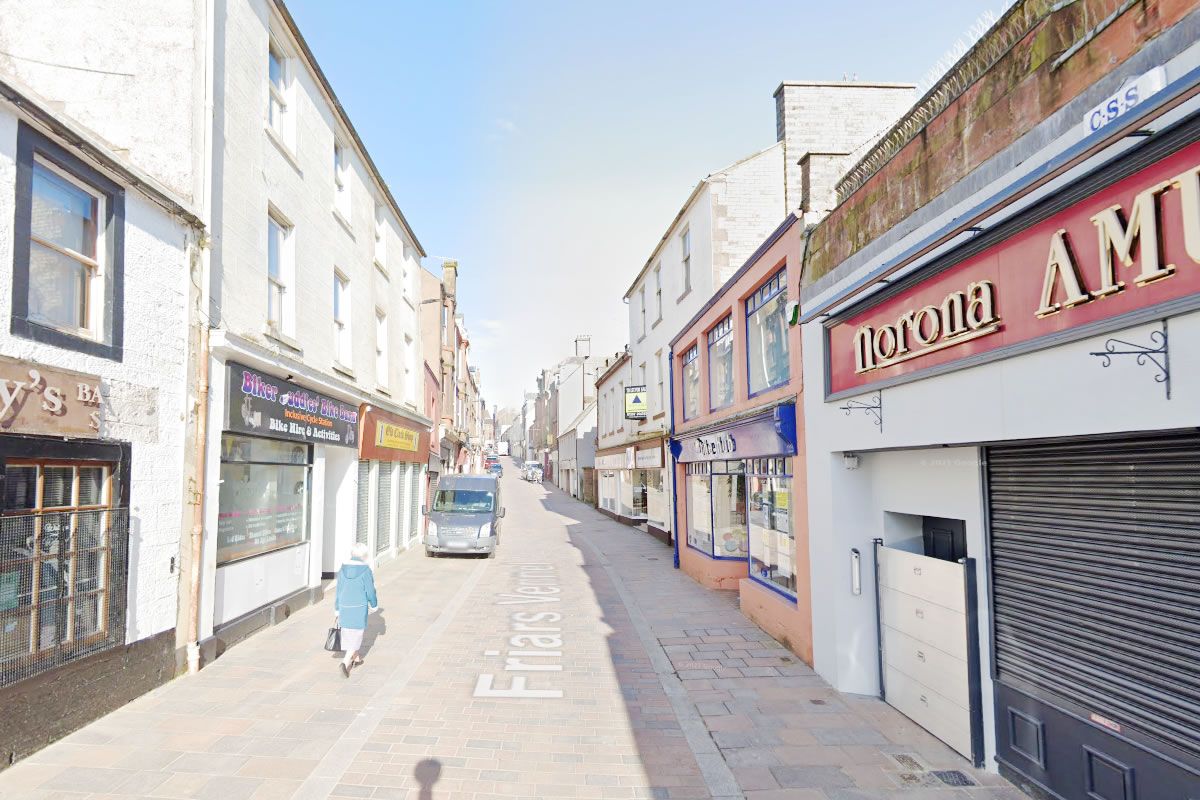 28-36 Friars Vennel, Full Building, Dumfries, DG1 2RL