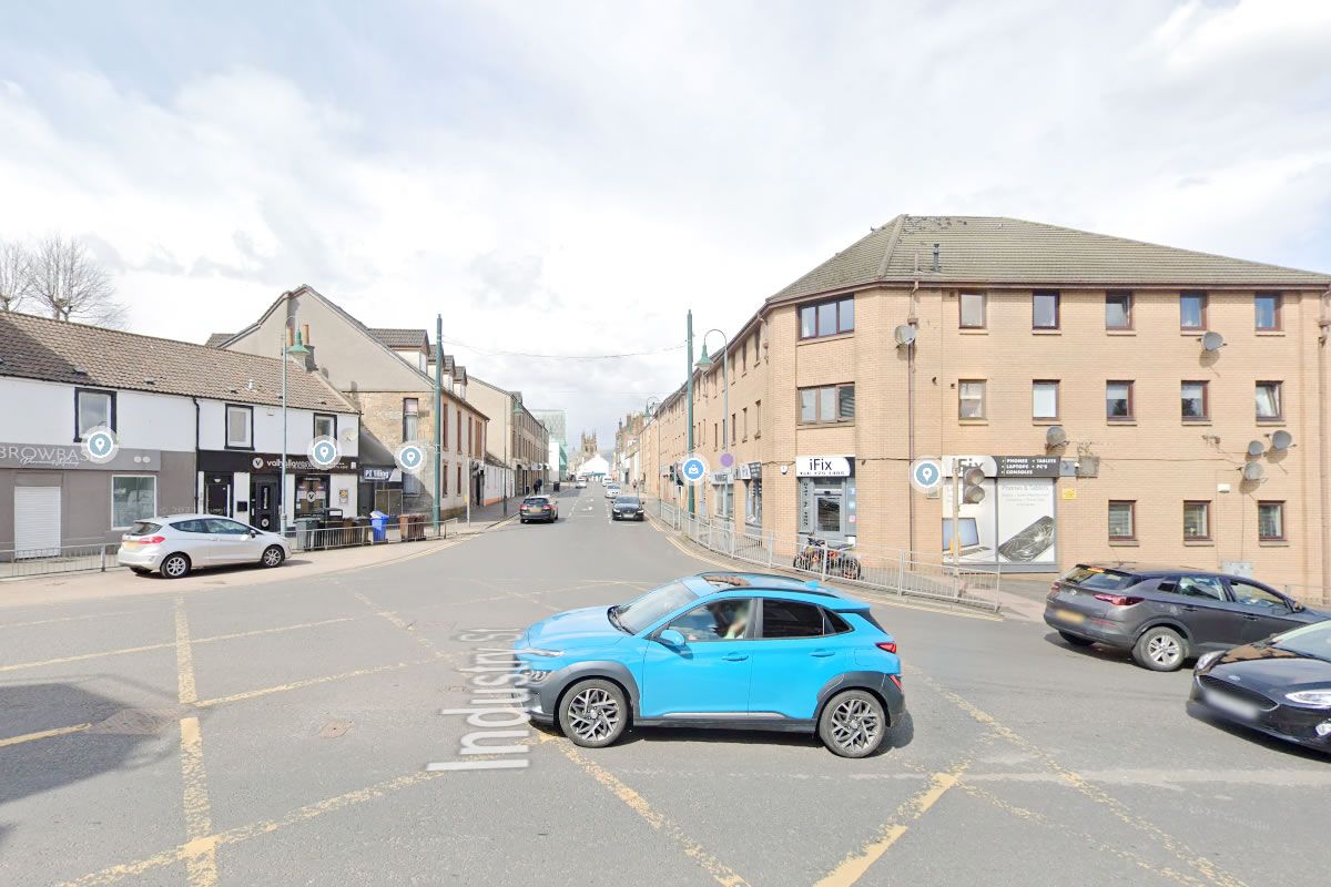 109-117 Townhead, 5 UNIT PORTFOLIO, Kirkintilloch, G66 1NX