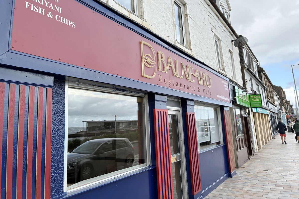 60-61 West Clyde Street, Hot Food Investment, Helensburgh, G84 8AX