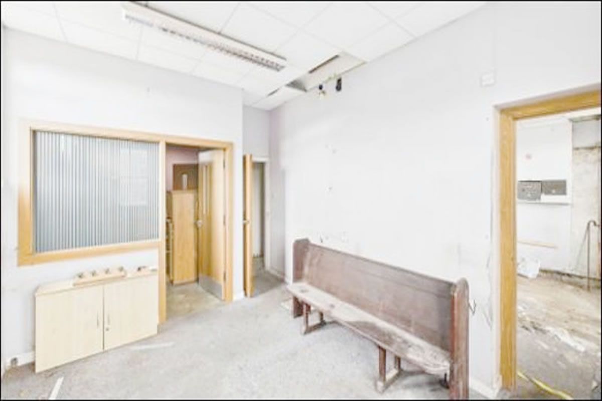 Former Campbeltown Police Station Castlehill, Campbeltown, PA28 6HA