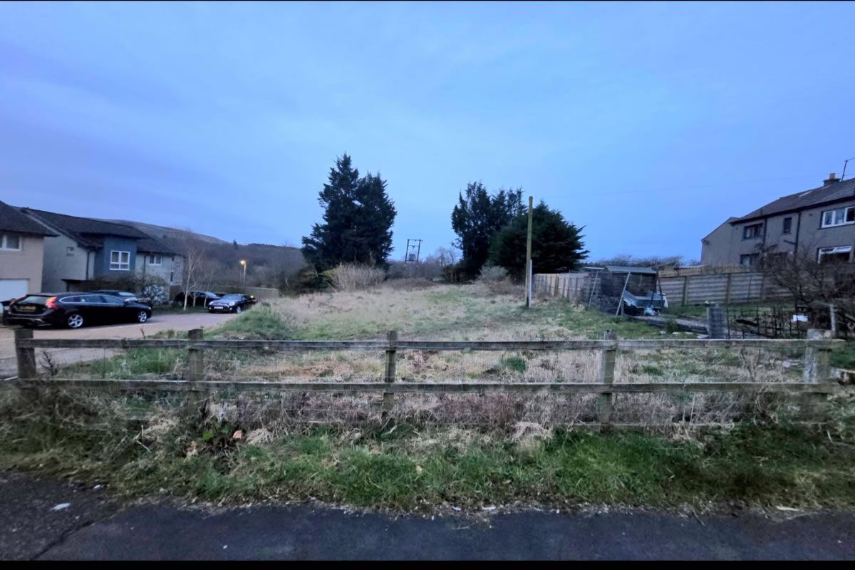 Development plot Broadwood View, Auchterarder, PH3  1GA