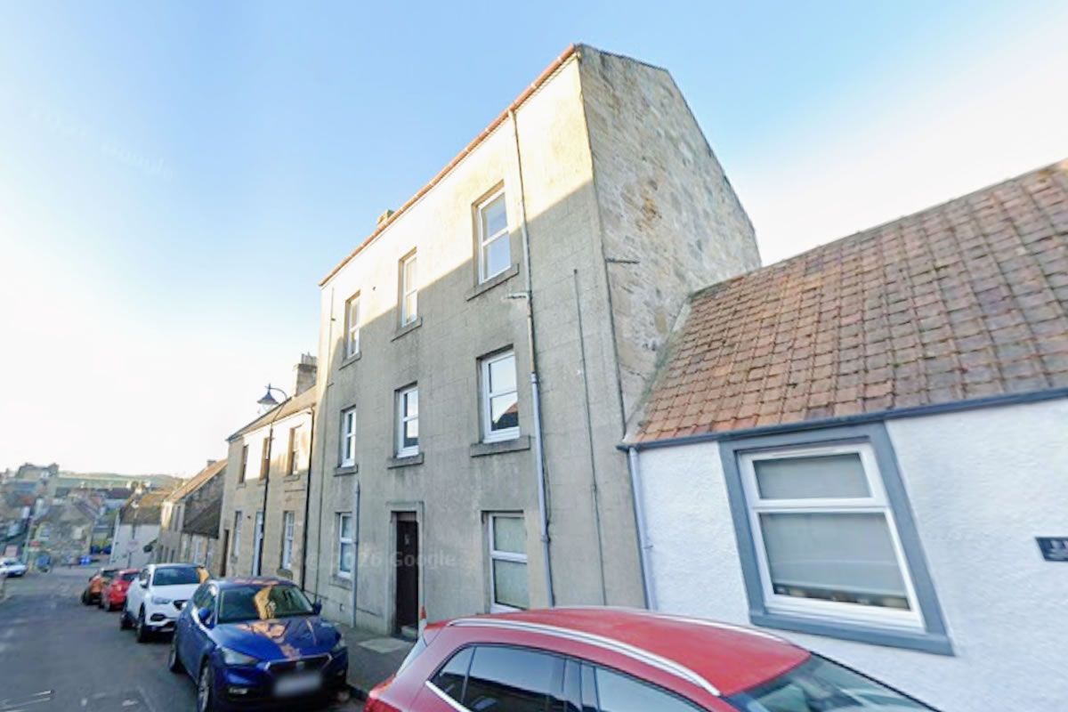 11 Newton, Full Block of 6 Flats, Cupar, KY15 4DD