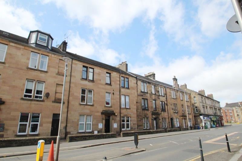 Neilston Road, Flat 21, Paisley Traditional 1 Bedroom Flat in