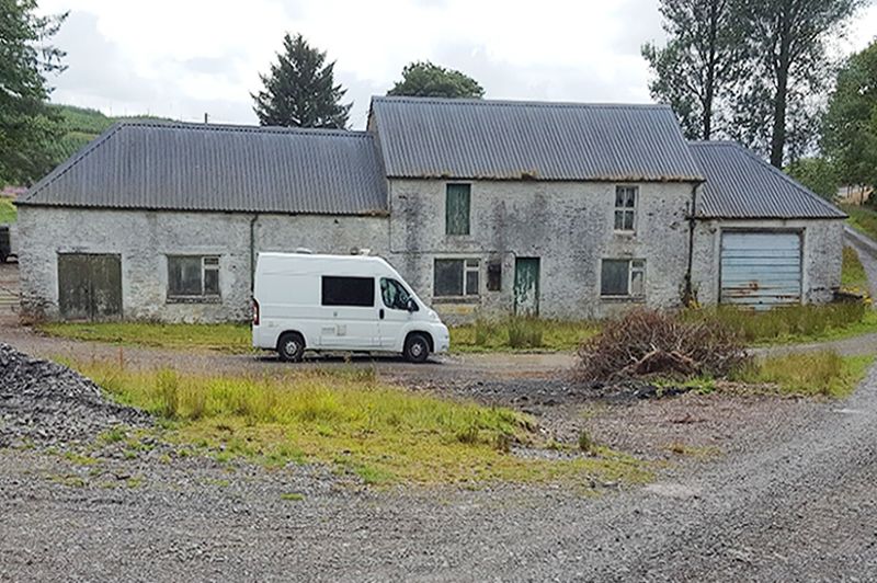 Twiglees Farmhouse, Boreland, Lockerbie Farmhouse with renovated deer